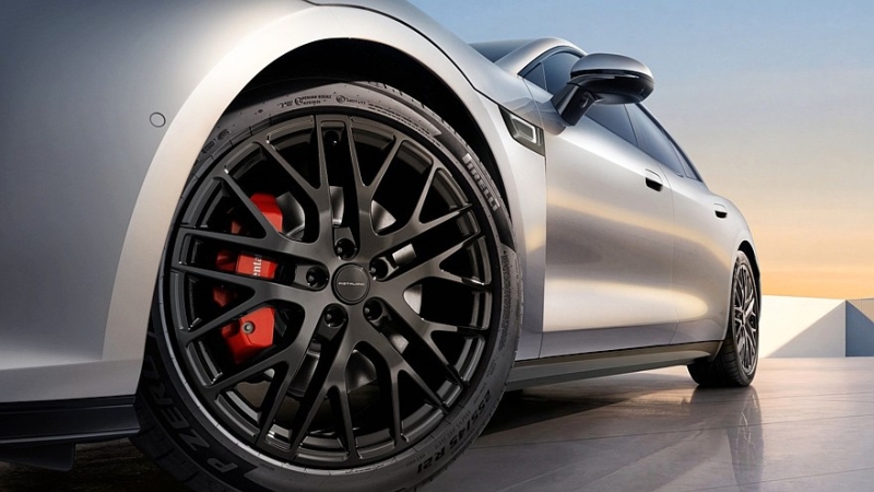 Ещё один эффектный шутинг-брейк из Китая: встречаем Aistaland GT7 от Huawei и GAC