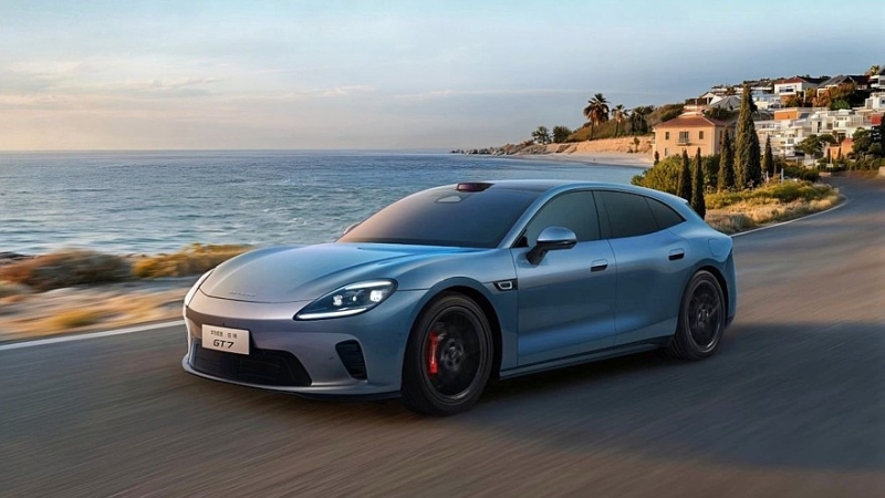 Ещё один эффектный шутинг-брейк из Китая: встречаем Aistaland GT7 от Huawei и GAC