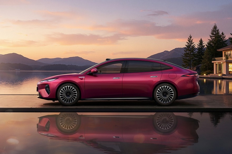 Ещё один флагман BYD: показан большой седан Seal 08