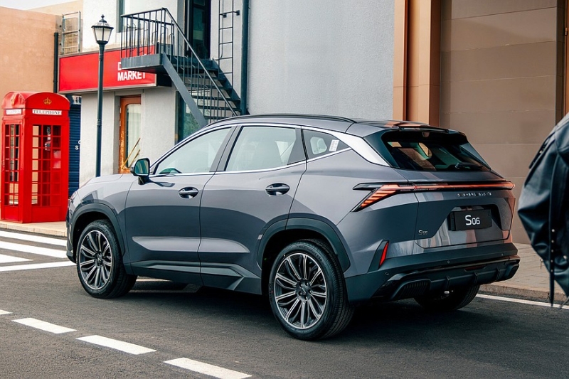 Кроссовер Soueast S06 приготовился к старту продаж в России