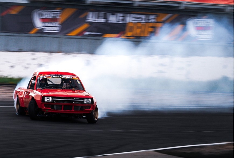 Легенда мирового автоспорта: &laquo;Король дрифта&raquo; Кэйичи Цучия станет главным героем Drift Expo 2026