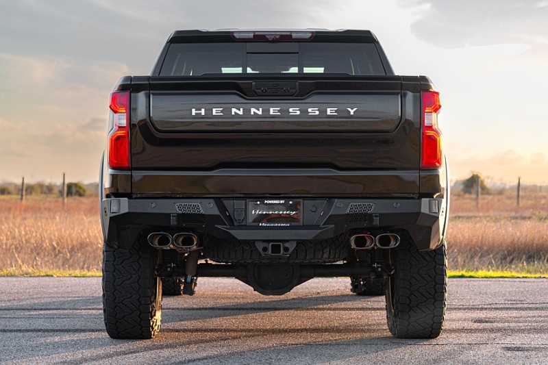Масл-трак Hennessey Chevrolet Silverado ZR2 Goliath 700: Голиаф против рептилоидов