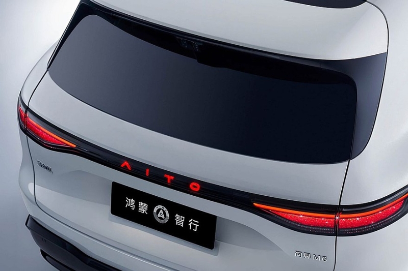 &laquo;Молодёжный&raquo; кроссовер Aito M6 доступен к заказу: куча фишек и полный привод