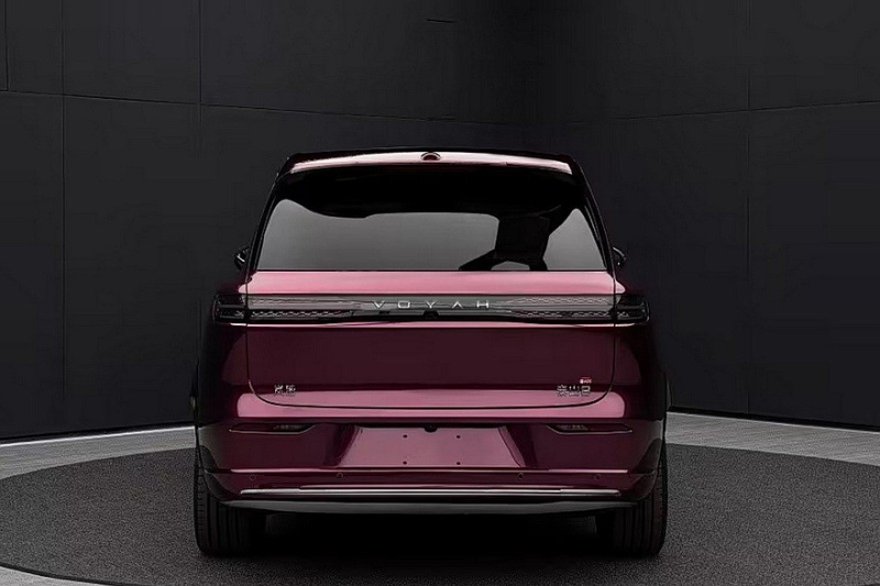 На подходе новый кроссовер Voyah Taishan X8 &ndash; младший брат Voyah Taishan