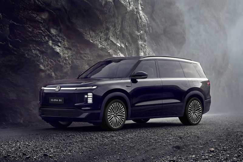 Новейший кроссовер Volkswagen ID.Era 9X стартует с полным приводом
