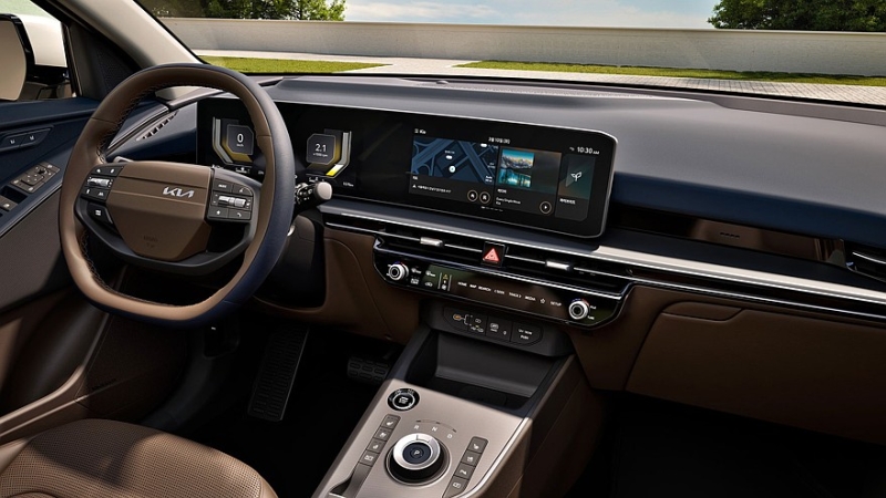 Обновлённый кроссовер Kia Niro: информация о технике и цены