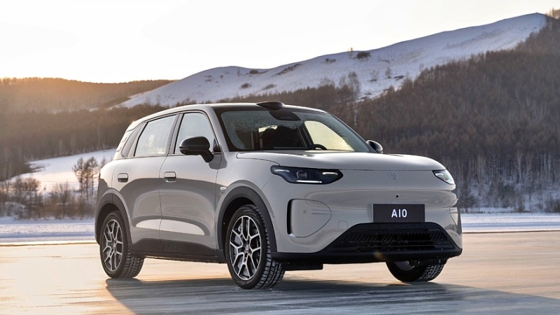 Очень дешёвый, но не бедный кроссовер Leapmotor A10 выходит на рынок