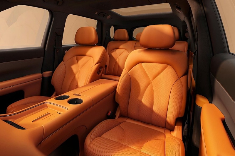 SAIC подхватил моду на &laquo;клонирование&raquo; флагманов: представлен кроссовер IM LS8