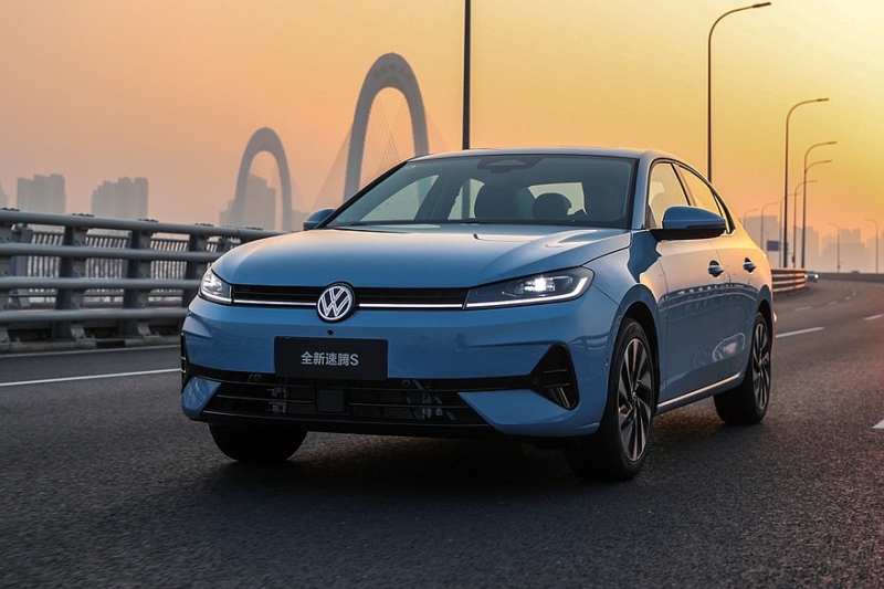 Седан Volkswagen Sagitar S: два мотора на выбор и никакой &laquo;зелени&raquo;