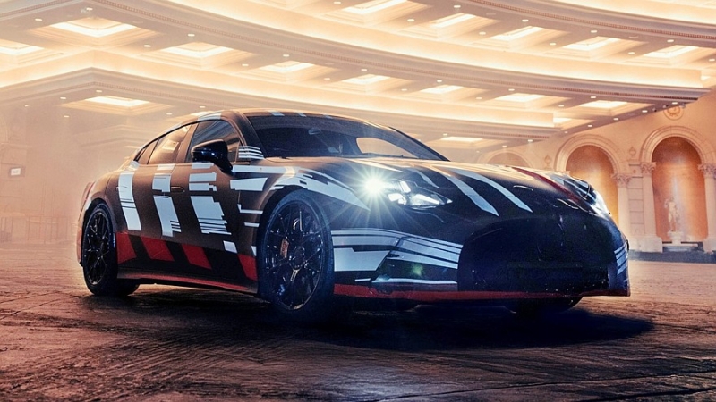 Суперкроссовер Mercedes-AMG: новые изображения