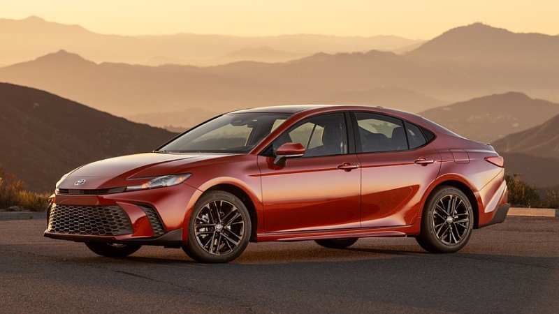 Toyota собирается нарастить объём производства RAV4, Camry и Grand Highlander