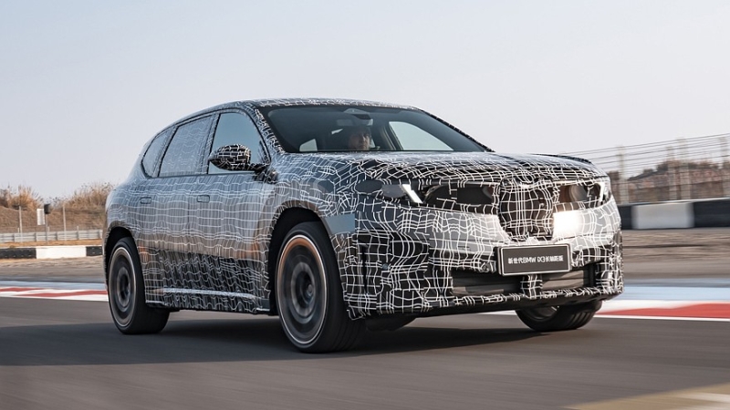 Внешность «растянутого» BMW iX3 рассекречена в преддверии скорой премьеры