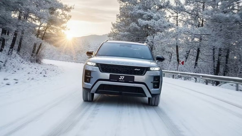 Завод в Санкт-Петербурге возвращается к работе: сварен первый кузов кроссовера Jeland