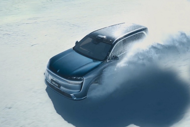 Анонсирован обновлённый флагманский кроссовер Aito M9: больше, мощнее и умнее