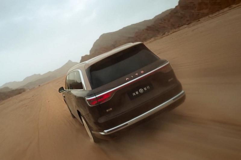 Анонсирован обновлённый флагманский кроссовер Aito M9: больше, мощнее и умнее