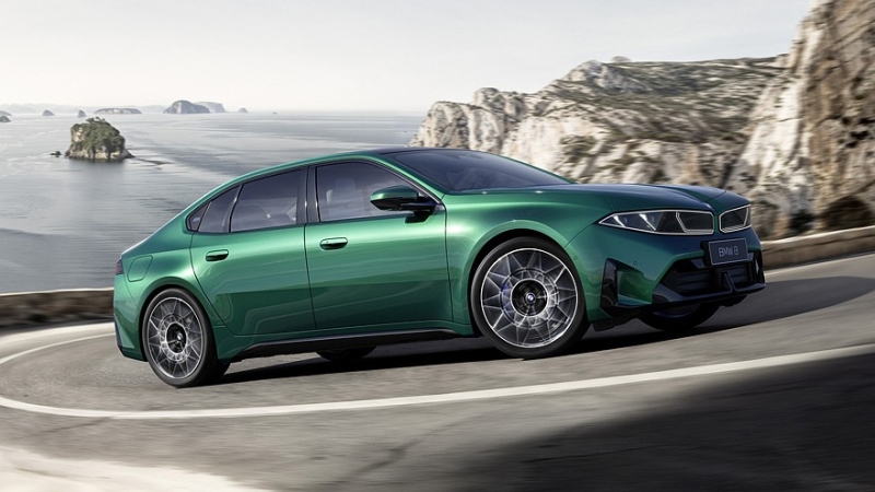 BMW рассекретила седан i3 и кроссовер iX3 с удлинённой колёсной базой
