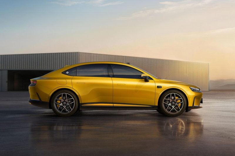 Большой лифтбек smart #6: показан интерьер