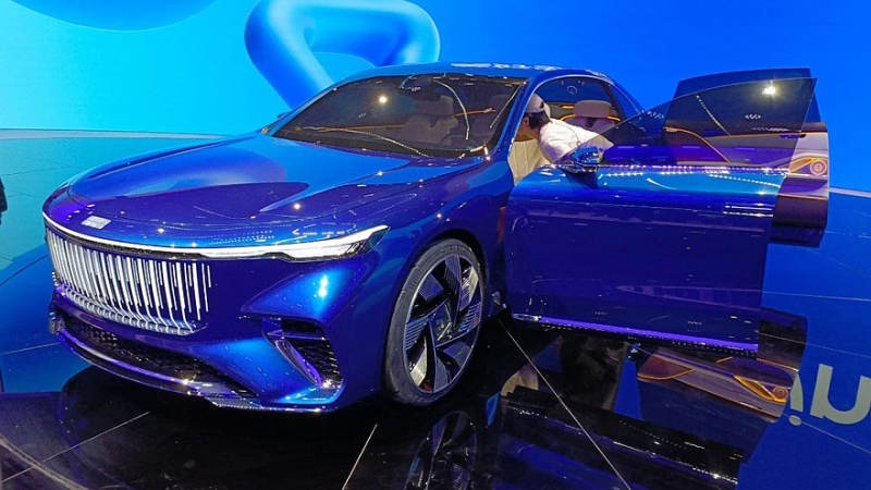 Geely показала концепт, демонстрирующий развитие дизайна семейства Galaxy