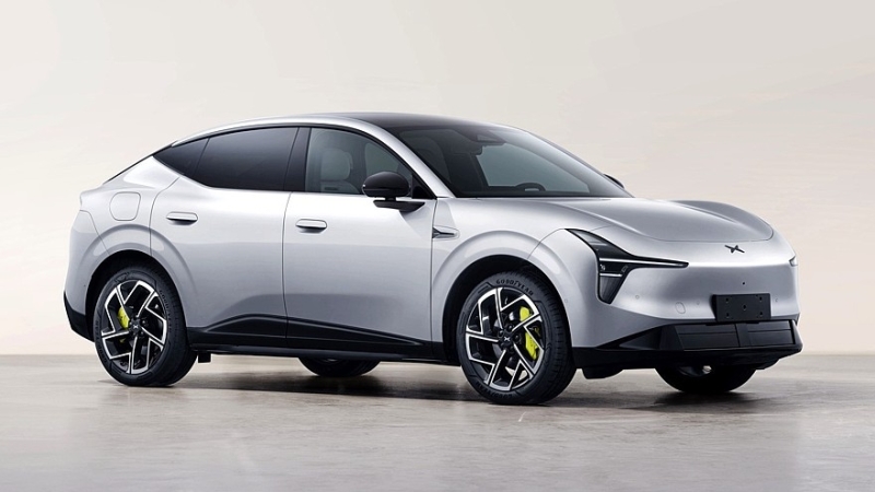 Хит за хитом: Xpeng готовит к премьере бюджетный, но не бедный кроссовер Mona L03