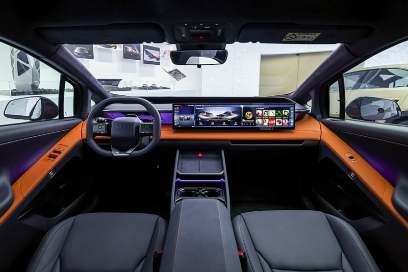 Hyundai представил серийный однообъёмник Ioniq V, предназначенный для Китая