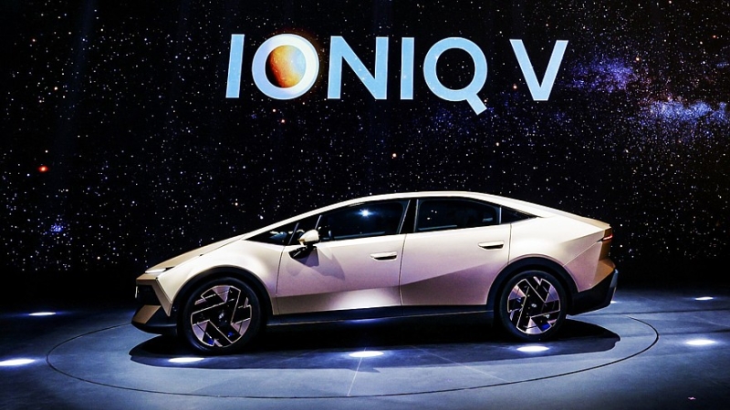 Hyundai представил серийный однообъёмник Ioniq V, предназначенный для Китая