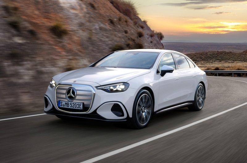 Как будто играет одна и та же пластинка: представлен Mercedes-Benz C-Class electric