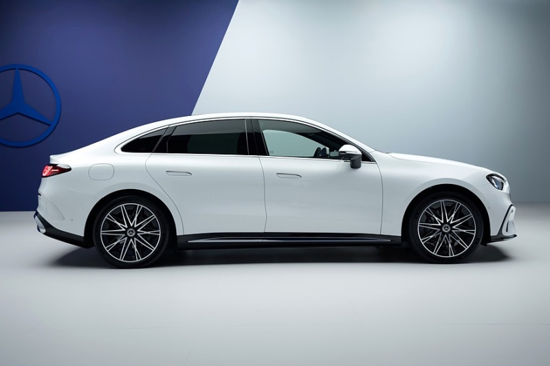 Как будто играет одна и та же пластинка: представлен Mercedes-Benz C-Class electric