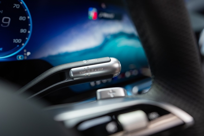 Как будто играет одна и та же пластинка: представлен Mercedes-Benz C-Class electric