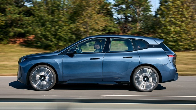 Кроссовер BMW iX покидает американский рынок