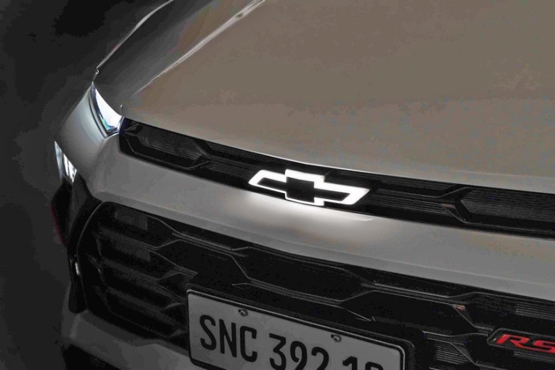 Кроссовер Chevrolet Sonic: официальные кадры без камуфляжа и дата запуска