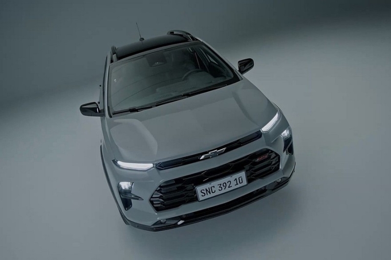 Кроссовер Chevrolet Sonic: полноценные официальные фото