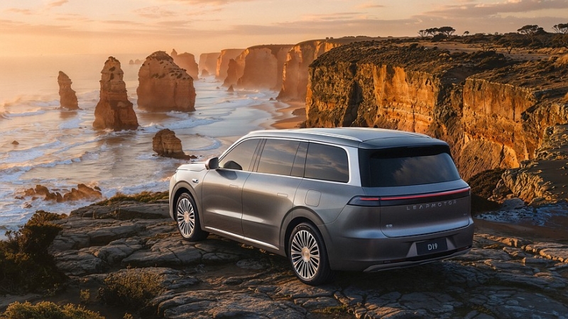 Leapmotor D19 выходит на рынок: 1000 вольт, богатое оснащение и очень агрессивные цены