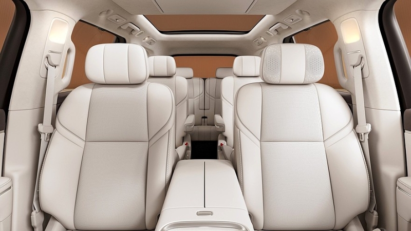 Leapmotor D19 выходит на рынок: 1000 вольт, богатое оснащение и очень агрессивные цены