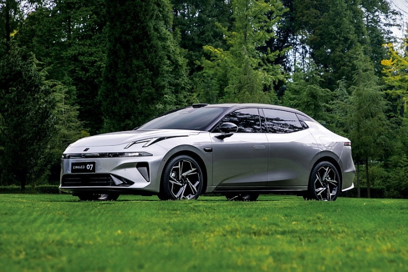 Lynk & Co тоже в тренде: анонсирован универсал 07GT