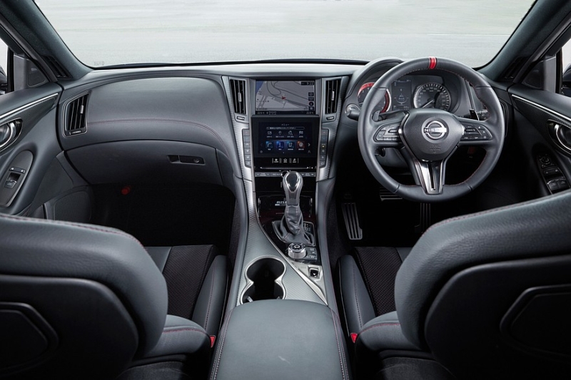 Nissan готовит седан Skyline следующего поколения