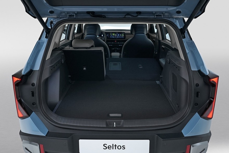 Новый Kia Seltos для Европы: «традиционный» кроссовер и гибрид, оба – с полным приводом