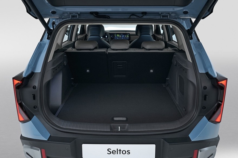 Новый Kia Seltos для Европы: «традиционный» кроссовер и гибрид, оба – с полным приводом