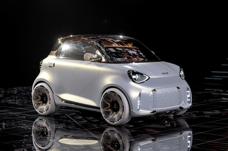 Новый smart #2: крупнее предшественника, запас хода на одной зарядке до 300 км