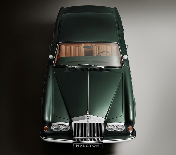 Рестомод Halcyon Great Eight на базе Rolls-Royce Corniche в стиле викторианской Англии