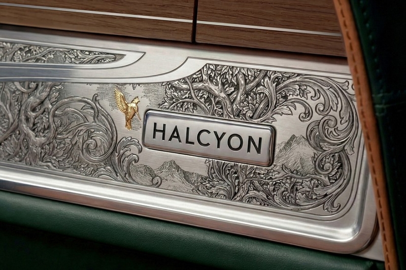 Рестомод Halcyon Great Eight на базе Rolls-Royce Corniche в стиле викторианской Англии