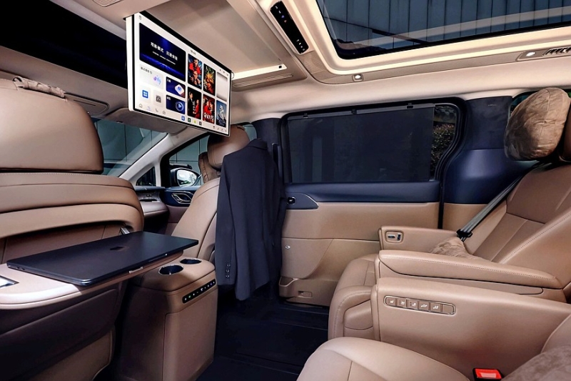 Роскошный, но дешевле конкурентов: минивэн Arcfox Wendao V9 полностью рассекречен