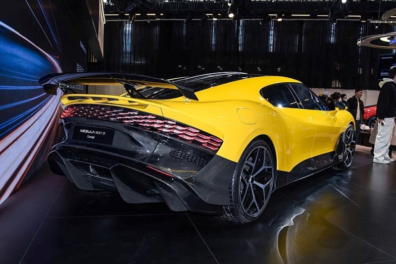 Суперкар Dreame Nebula Next 01 Jet Edition: ракетные ускорители и разгон до &laquo;сотни&raquo; за 0,9 с
