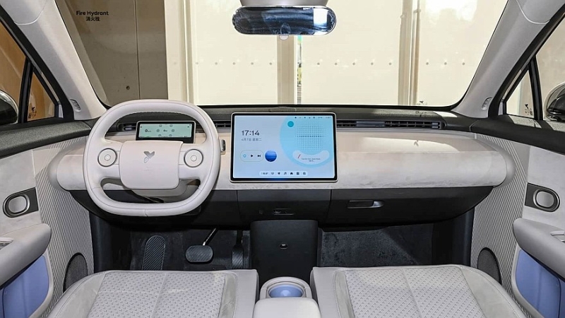 Успешный в Китае и забуксовавший в Европе хэтчбек Firefly обновлён через год после дебюта