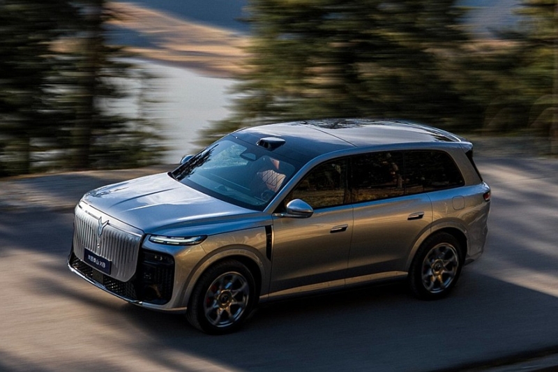 Voyah Taishan X8: внешность флагмана, несколько вариантов начинки и ажиотаж