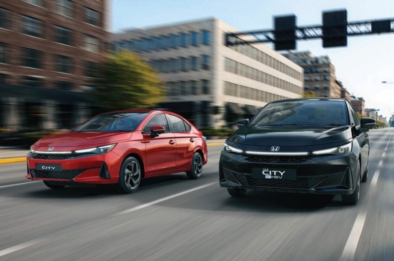Бюджетные седан и хэтчбек Honda City: второй рестайлинг на фоне снижения спроса