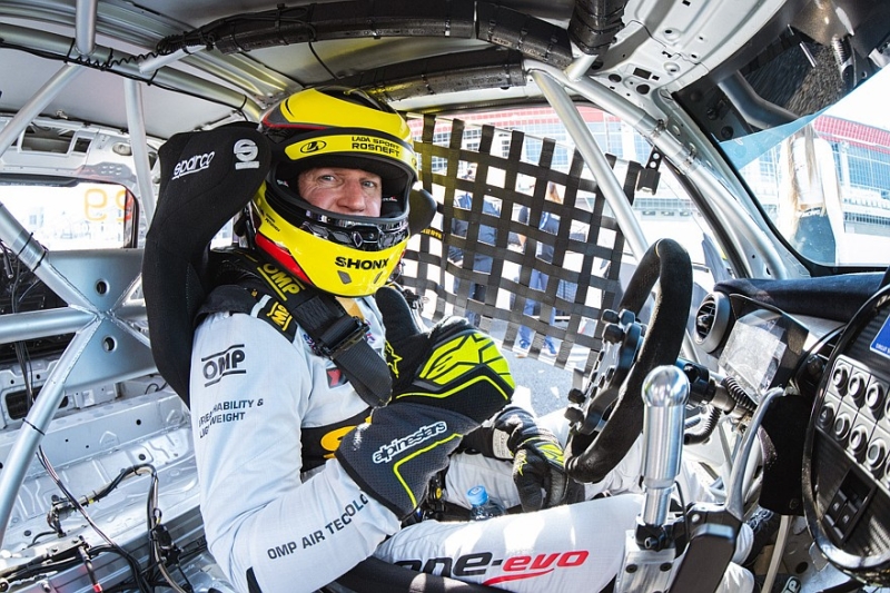 На трассе Moscow Raceway состоялось открытие нового сезона Российской серии кольцевых гонок