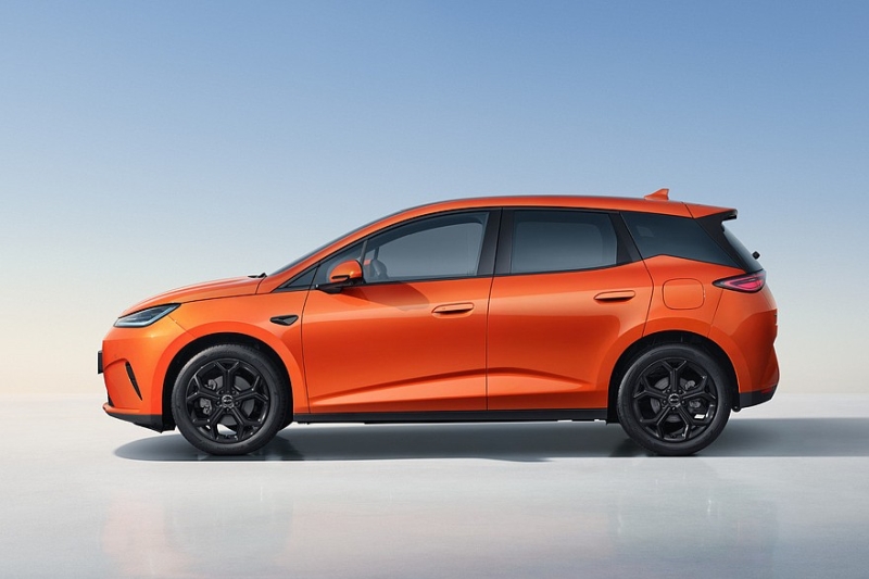 Новый компакт BYD Dolphin G: специально для Европы и других экспортных рынков