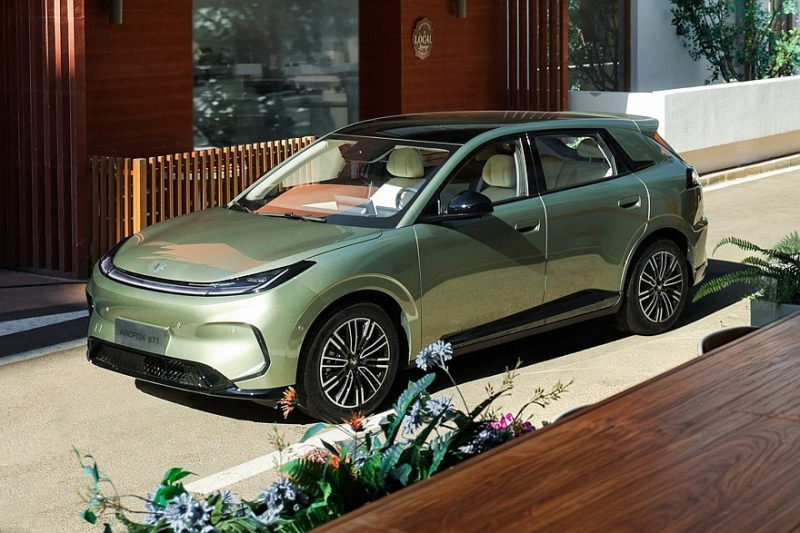 Дешёвый компакт Arcfox T1 от BAIC обновлён менее чем через год после запуска