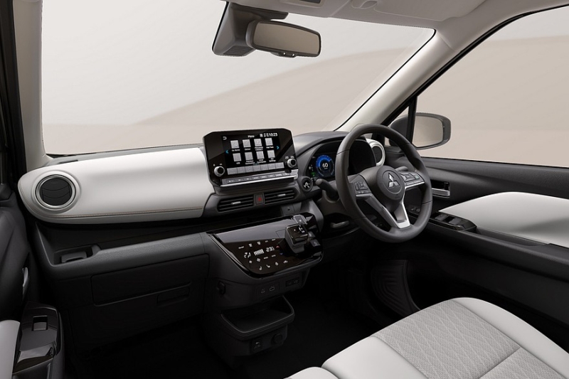 Обновлённый электрокар Mitsubishi eK X EV: больше не «кроссовер»