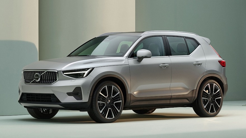 Обновлённый Volvo XC40: первые изображения
